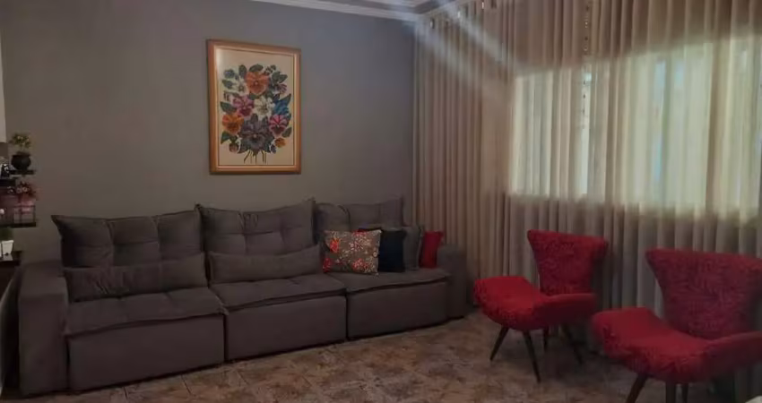 Casa à venda, 4 quartos, 1 suíte, 2 vagas, CIDADE JARDIM - Uberlândia/MG