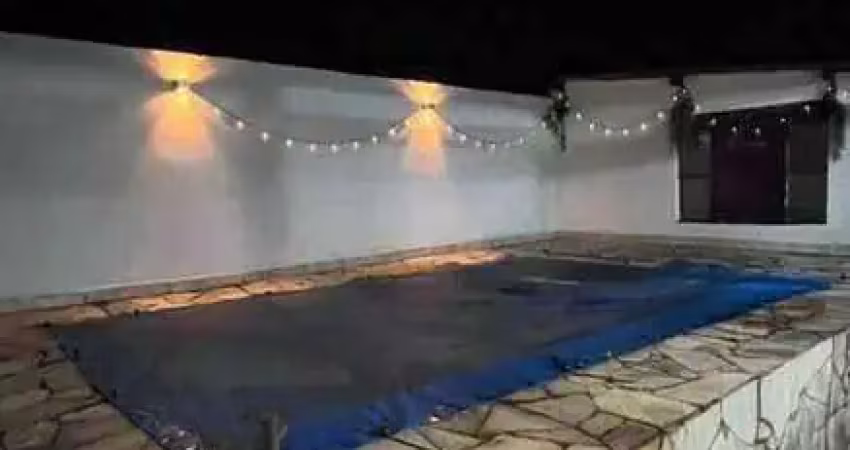Casa à venda, 3 quartos, 3 vagas, SANTO INACIO - Uberlândia/MG