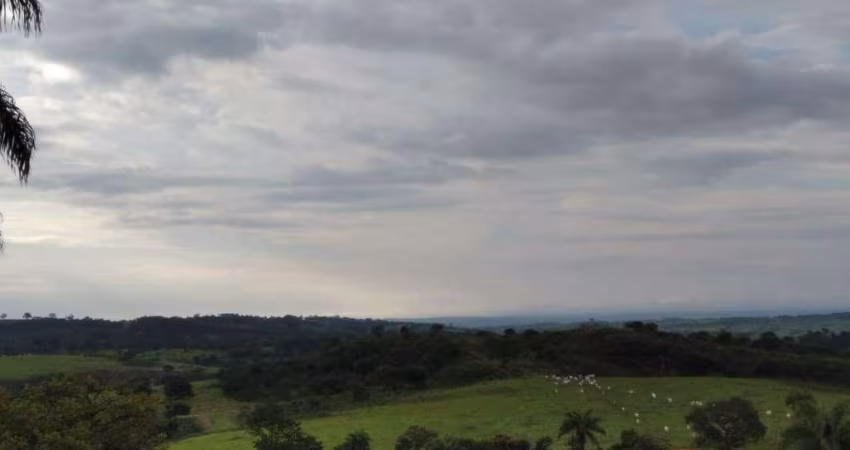 Fazenda à venda, Centro - PATOS DE MINAS/MG