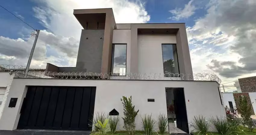 Casa à venda, 3 quartos, 3 suítes, 3 vagas, PANORAMA - Uberlândia/MG