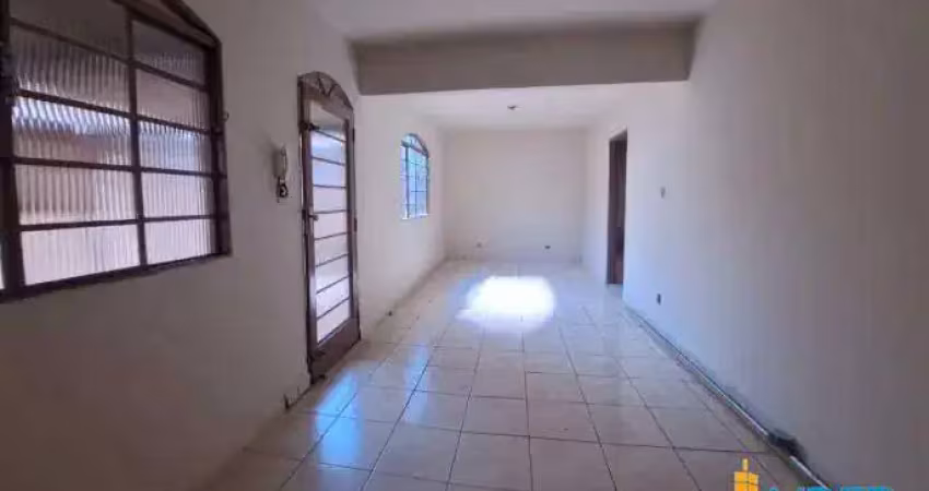 Casa à venda, 3 quartos, 3 vagas, Presidente Roosevelt - Uberlândia/MG