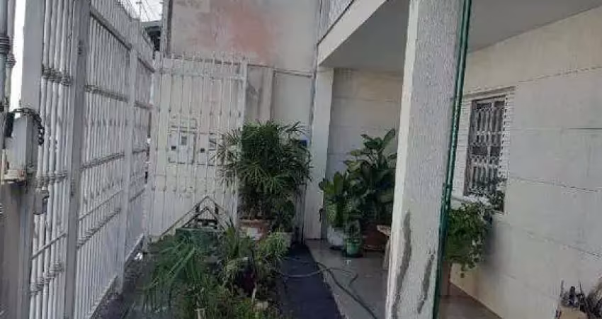 Casa para aluguel, 5 quartos, 2 suítes, 2 vagas, MARTINS - Uberlândia/MG
