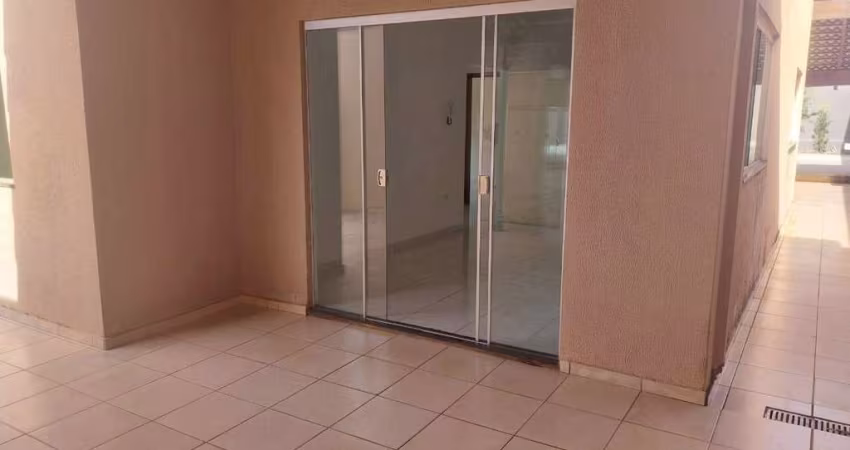 Casa à venda, 2 quartos, 1 suíte, 2 vagas, JARDIM EUROPA - Uberlândia/MG