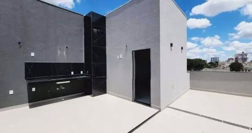 Cobertura à venda, 3 quartos, 2 suítes, 2 vagas, Santa Mônica - Uberlândia/MG