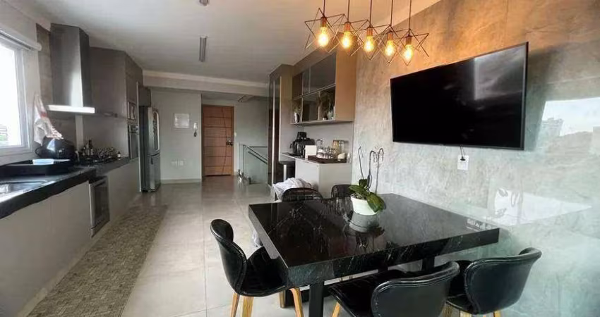 Cobertura à venda, 3 quartos, 2 suítes, 2 vagas, Santa Mônica - Uberlândia/MG