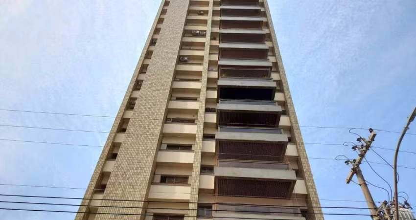 Apartamento com fino acabamento no Edifício Inhazinha Vilela ( Bairro Fundinho)