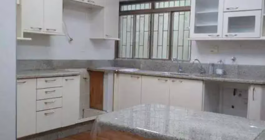 Apartamento com 4 quartos à venda na Rua Souza Costa, Tabajaras, Uberlândia