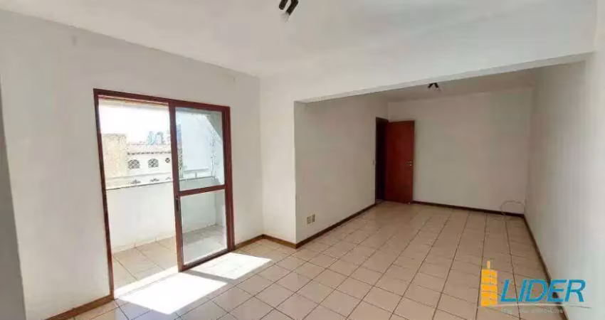 Apartamento à venda, 3 quartos, 1 suíte, 1 vaga, centro - uberlândia/mg