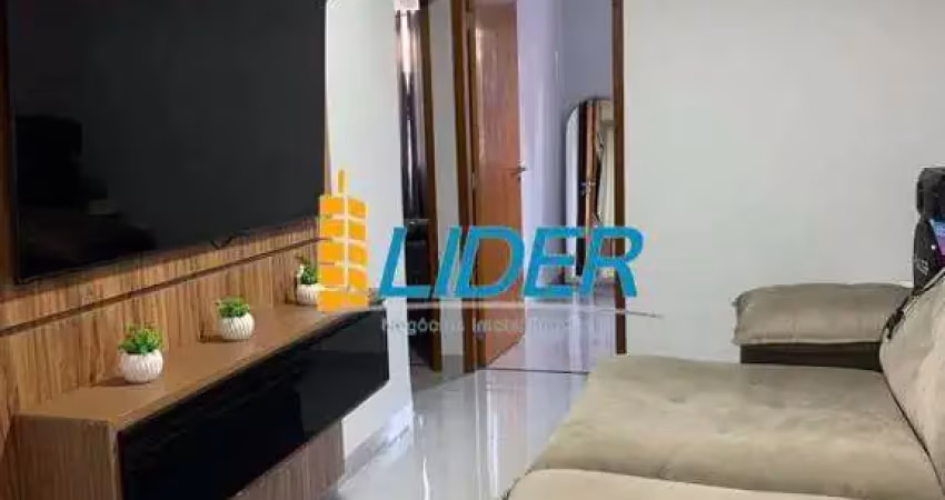 Casa à venda, 3 quartos, 2 vagas, maravilha - uberlândia/mg