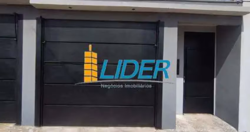 Casa com 2 quartos à venda na Rua Luiz Felipe Santos, Shopping Park, Uberlândia