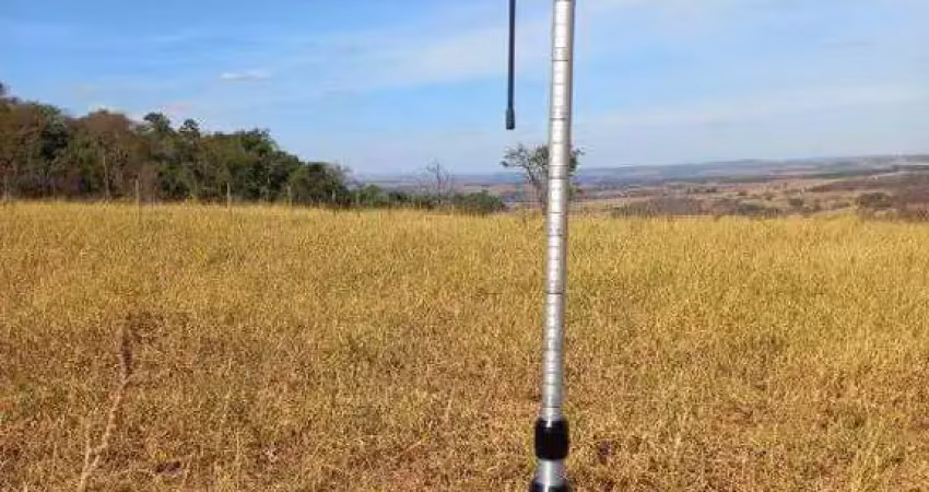 Excelente chácara com 25.000m2 de área plana à venda em cruzeiro dos peixotos - mg