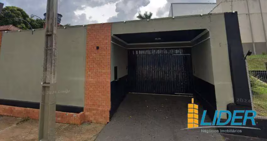 Sala comercial para alugar na cesario crosara, Presidente Roosevelt, Uberlândia