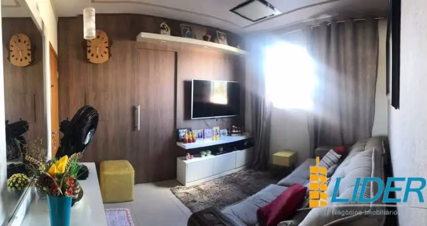 Ótimo apartamento de 02 quartos todo planejado à venda muito bem localizado no bairro jardim brasília