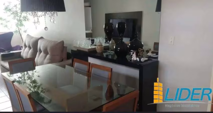 Apartamento com 2 quartos para alugar na Rua José Carrijo, Santa Mônica, Uberlândia