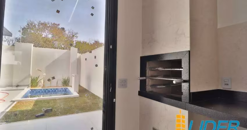 Casa em condomínio à venda, 3 quartos, 2 suítes, 2 vagas, grand ville - uberlândia/mg