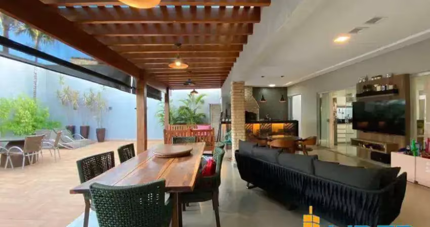 Casa com 3 quartos à venda na Rua João Severiano Rodrigues da Cunha, Jardim Karaíba, Uberlândia