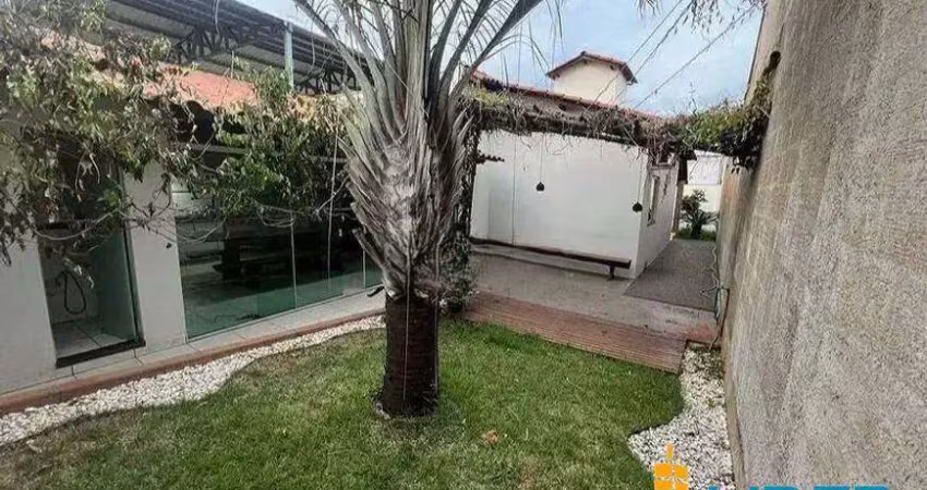Casa à venda, 2 quartos, 2 vagas, nossa senhora das gracas - uberlândia/mg