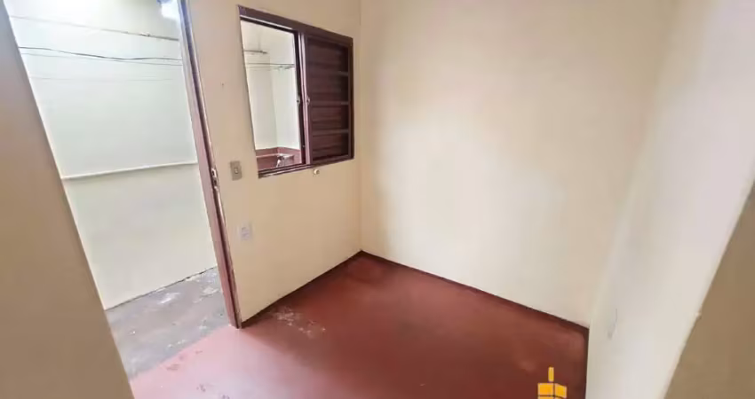 Casa com 2 quartos à venda na Rua Jorge Cauhy, Planalto, Uberlândia