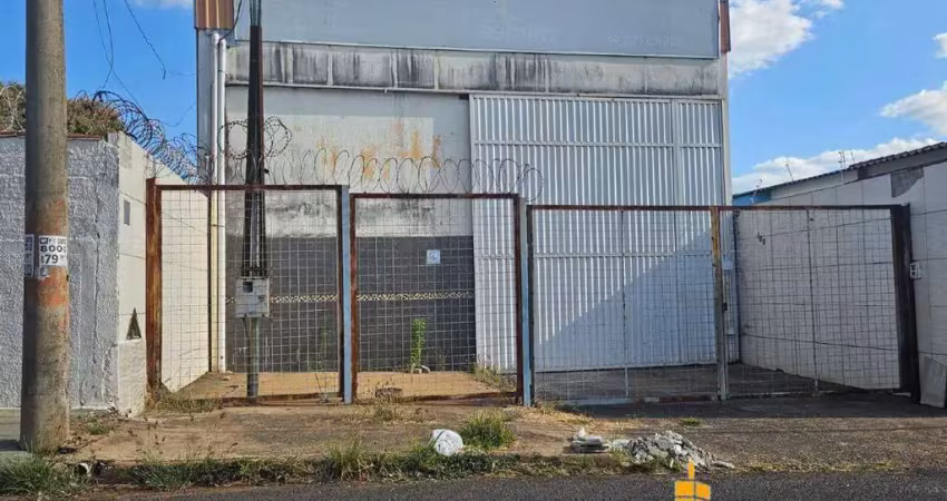 Barracão / Galpão / Depósito para alugar na Rua Acre, Marta Helena, Uberlândia