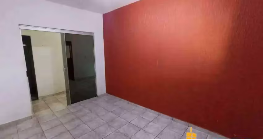 Casa com 3 quartos para alugar na Rua Jordânia, Laranjeiras, Uberlândia