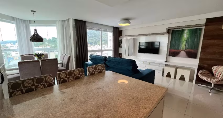 Apartamento finamente mobiliado no coração de balneário camboriú