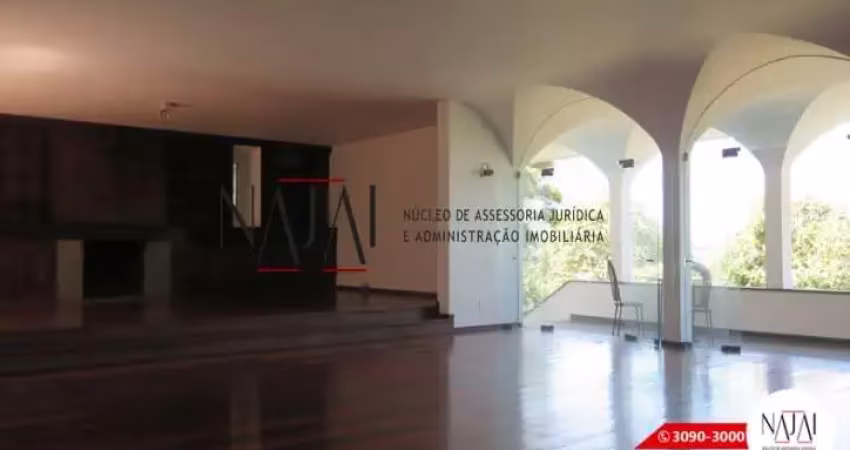 Vendo excelente casa com 4 quartos no jardim botânico