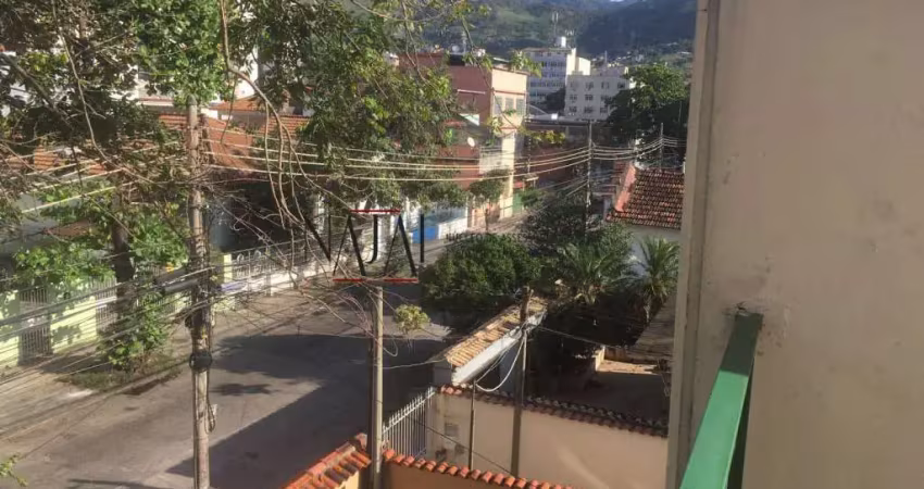 Vendo excelente apartamento 02 qtos com 50m-engenho de dentro-rj