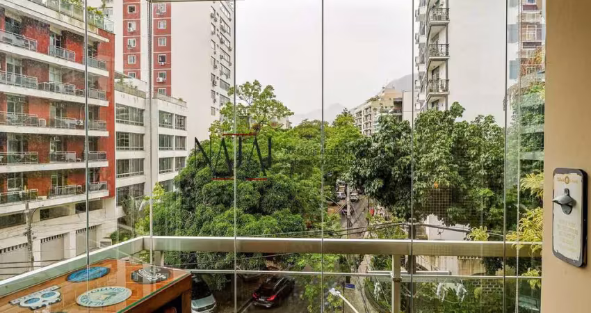Vendo lindo apto 03 qtos 01 suite 02 vagas com 150m-lagoa-rj.
