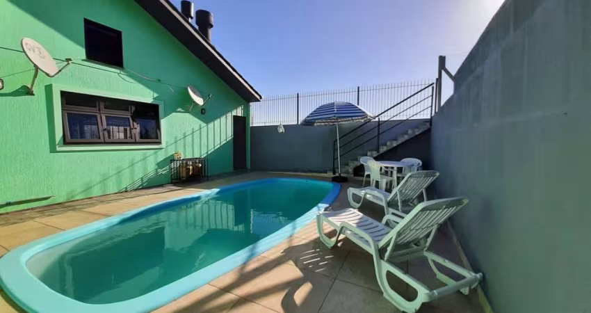 'Casa de 150m² a venda em Carlos Barbosa: 3 quartos, 2 banheiros e 1 suíte por R$1.080.000