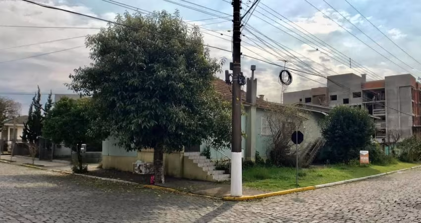Lote / Terreno no Centro  -  Carlos Barbosa