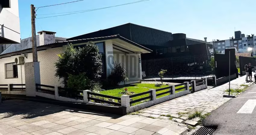 Casa à Venda no Bairro Planalto - 215m², 3 Dormitórios, R$1.100.000