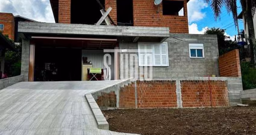 Casa com 3 quartos à venda em Aparecida, Carlos Barbosa 