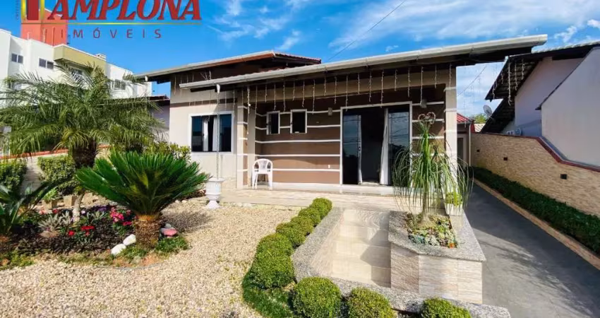 Casa com 3 quartos à venda no Carijós, Indaial 
