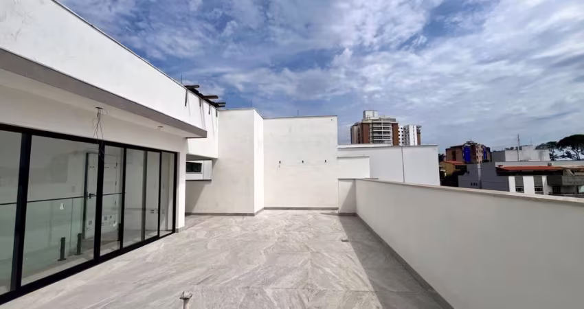 Cobertura Triplex com 04 suítes no Santa Helena
