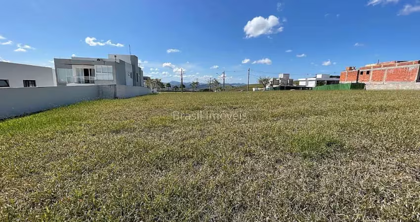 Terreno em condomínio fechado à venda na Rua Além Paraíba, Alphaville, Juiz de Fora