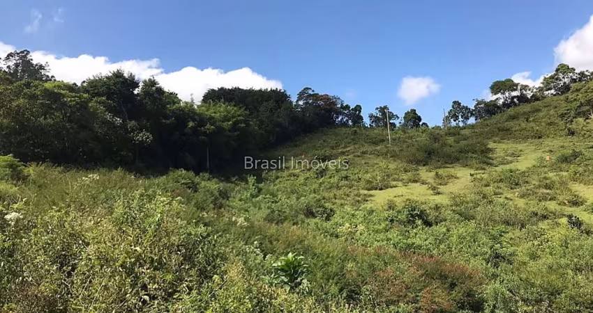 Área de 120.000m² no centro de Paula Lima - MG