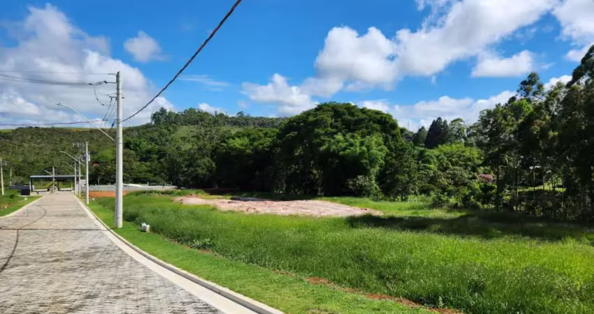 Terreno no condomínio villagio reserva no são pedro