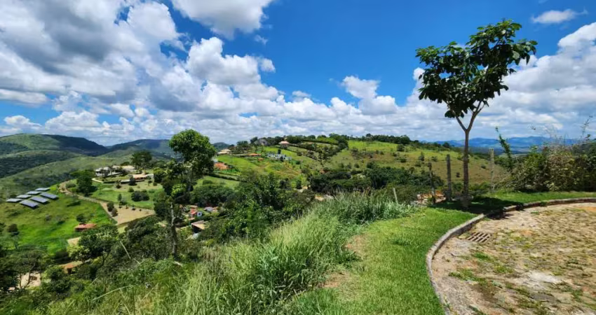 Terreno de 3000 m² no villagio da serra ii - salvaterra