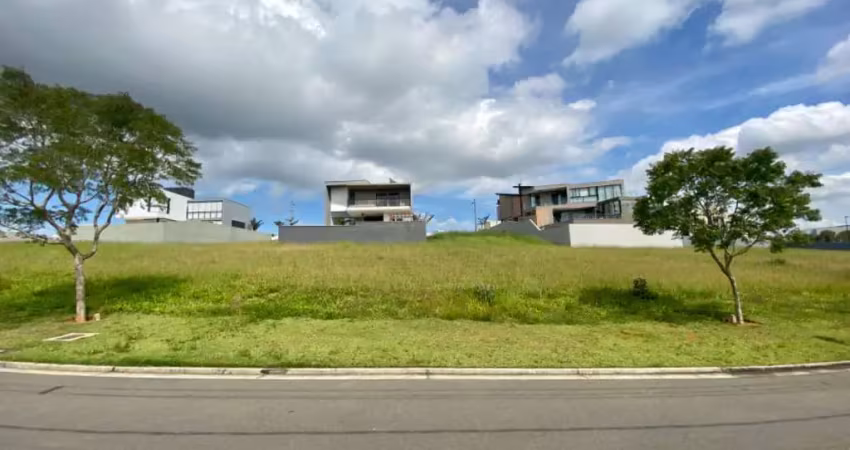 Terreno de 493m2 em aclive no alphaville - juiz de fora