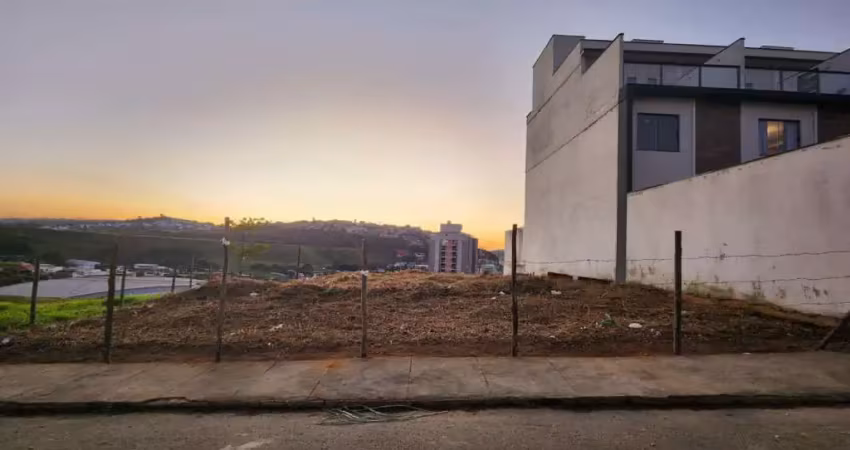 Terreno à venda na Rua José Manoel Ribeiro, Aeroporto, Juiz de Fora