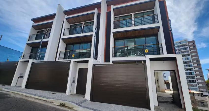 Casa com 3 quartos à venda na Rua Acácia do Paraibuna, Mansões do Bom Pastor, Juiz de Fora
