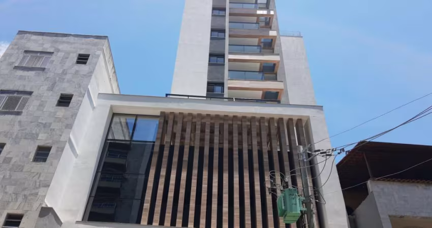 Apartamento de 02 quartos com suíte no bairro São Mateus