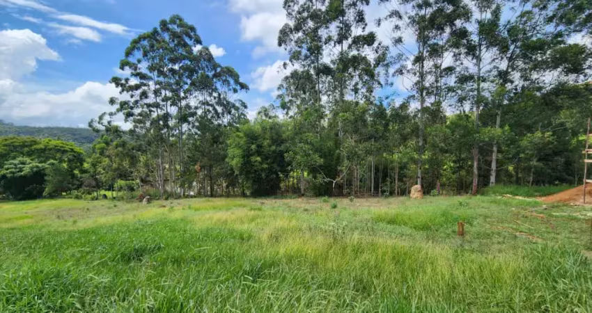 Terreno no condomínio villagio reserva no são pedro