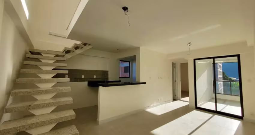 Cobertura duplex de 02 suítes, 02 vagas de garagem e elevador no bairro são mateus