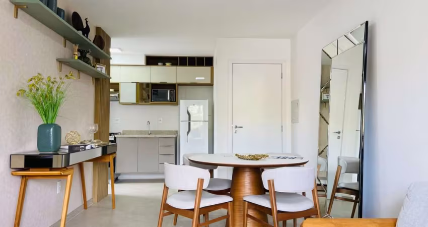 Apartamento de 02 quartos todo mobiliado no Teixeiras