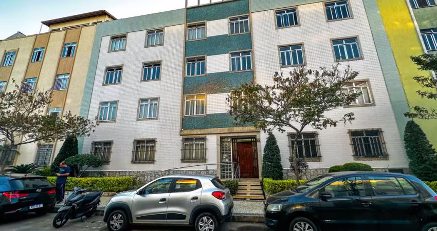 COBERTURA TRIPLEX 4 QUARTOS NO MORRO DA GLORIA