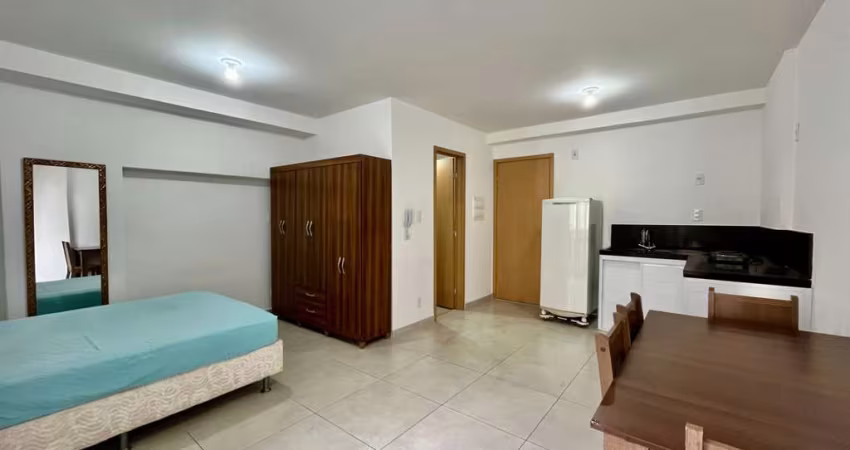 Locação - Studio mobiliado na Avenida Itamar Franco