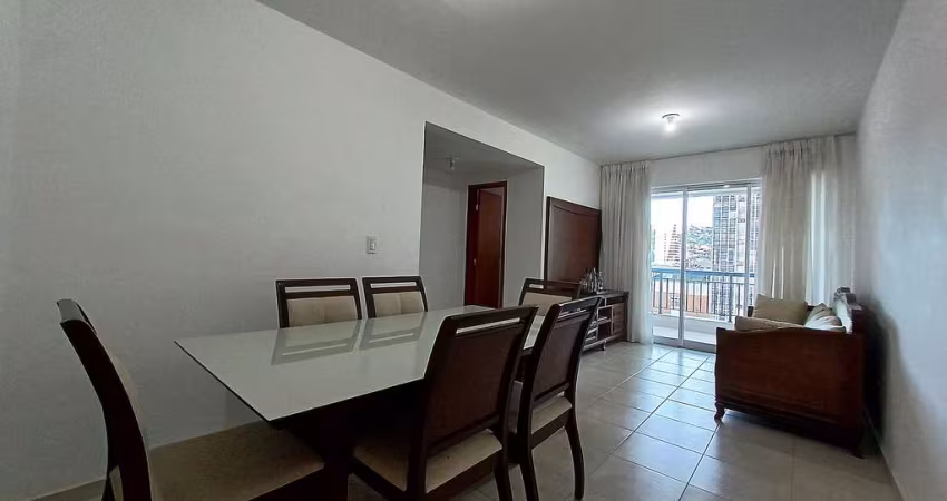 Apartamento de 02 quartos no Centro