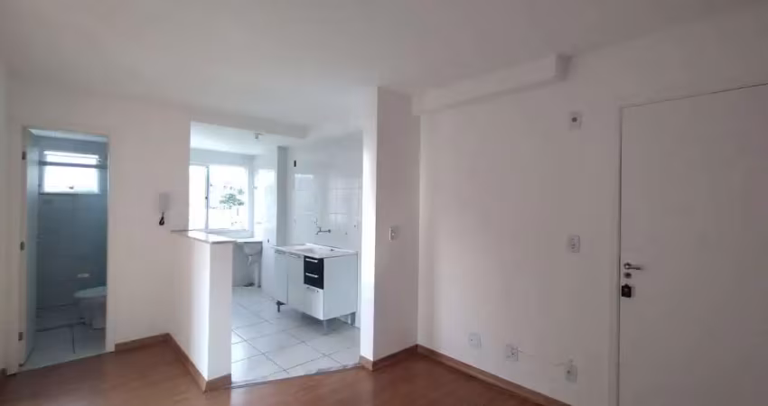 Locação - Apartamento 02 Quartos no Park Quinet em Santa Terezinha