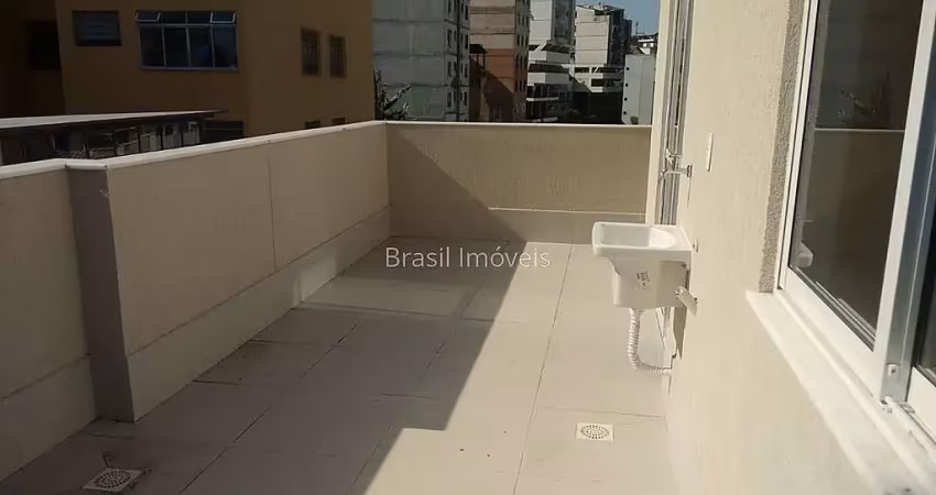 Cobertura com 3 quartos para alugar na Rua Quintino Bocaiúva, Jardim Glória, Juiz de Fora